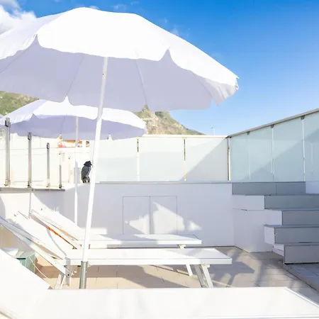 White 1903 - Rooftop Pool & Luxury Rooms-3